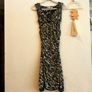 Studio M, RARE juniors large